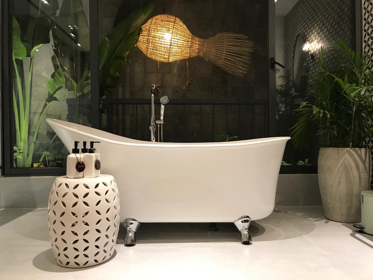 Moc Lan Boutique Hotel (Adults Only) Дананг Екстериор снимка